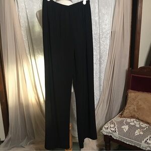 𝅺R and M Richards Ladies  Black pants Size 6 Petite Retro